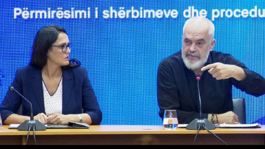 Ndertuesit kerkojne rishikim te cmimit te references dhe takses 3 per qind, Rama kundershton